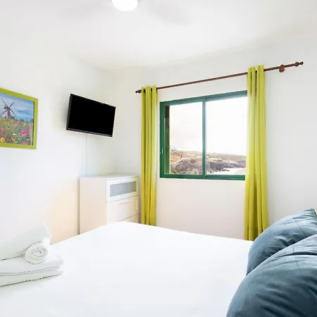 2 Bd By The Sea In Apartment *