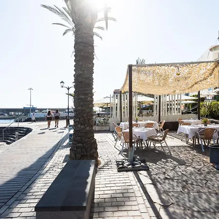 2 Bd By The Sea In Lejlighed